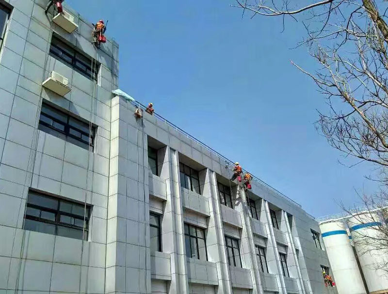 高空外墻清洗